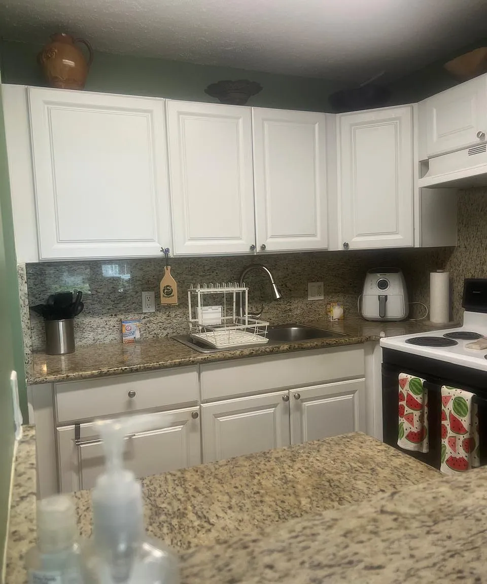 1 bed, 1.0 bath, 570 sqft, $1,500 — Photo 3