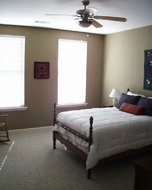 2 bed, 1600 sqft, $2,000 — Photo 4