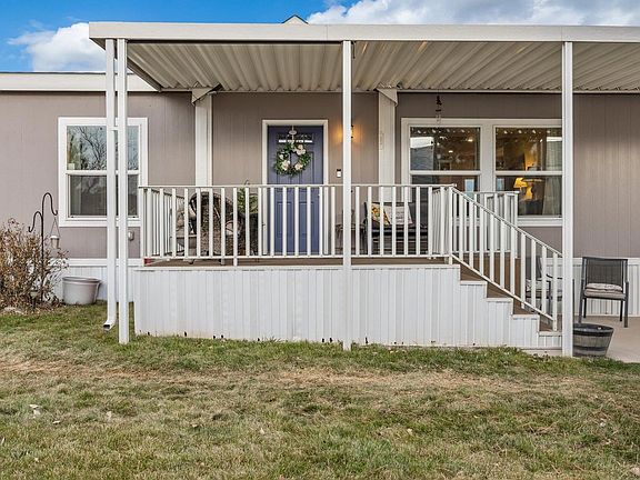 4th image of 435 32nd Rd #56