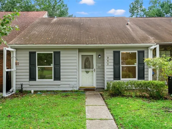 962 Village Dr, Brooksville, FL 34601