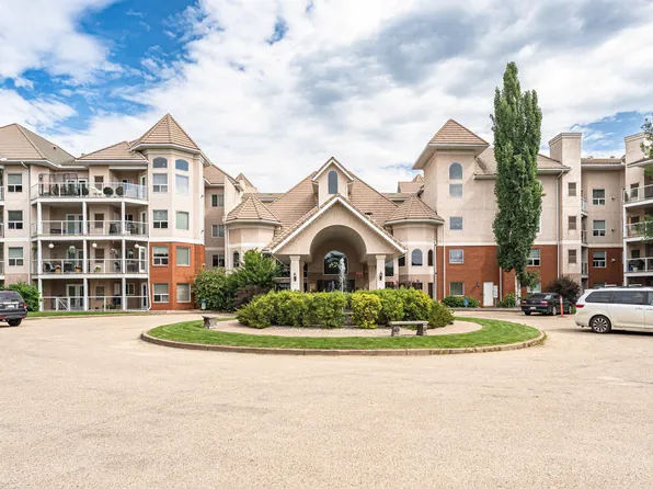 9008 99th Ave NW #130, Edmonton, AB T5H 4M6