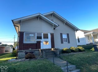 607 E 4th St, Seymour, IN 47274