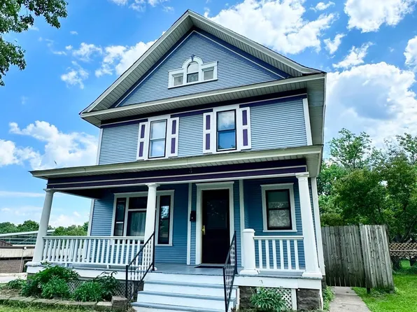 398 Jenks Ave, Saint Paul, MN 55130