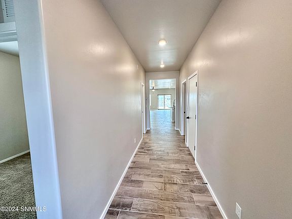 4th image of 3842 Yestereve Ln