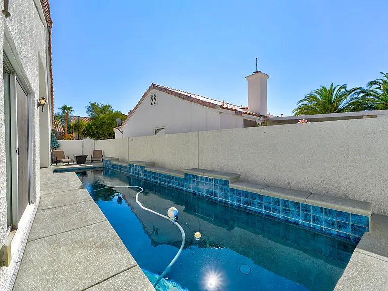 5049 Forest Oaks Dr — Photo 41