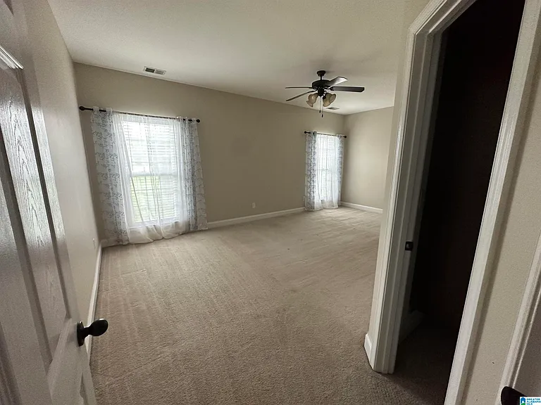 277 Creekside Ln — Photo 20