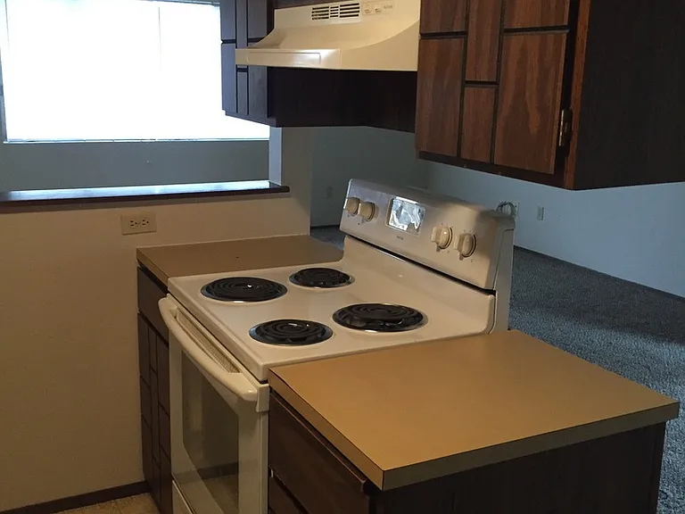 1205 Ivy Ave — Photo 3