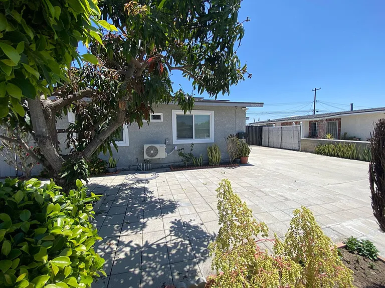 15522 Claretta Ave — Photo 33