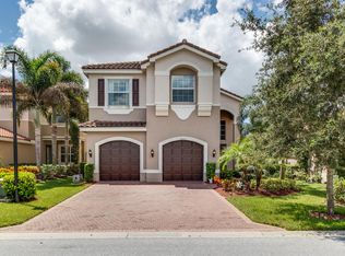 8501 Calabria Lakes Dr, Boynton Beach, FL 33473