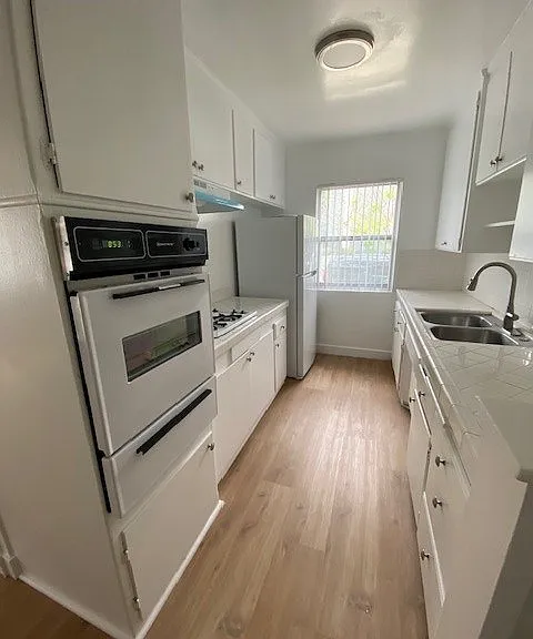 3916 Stevely Ave. (BV Port, LLC) — Photo 21