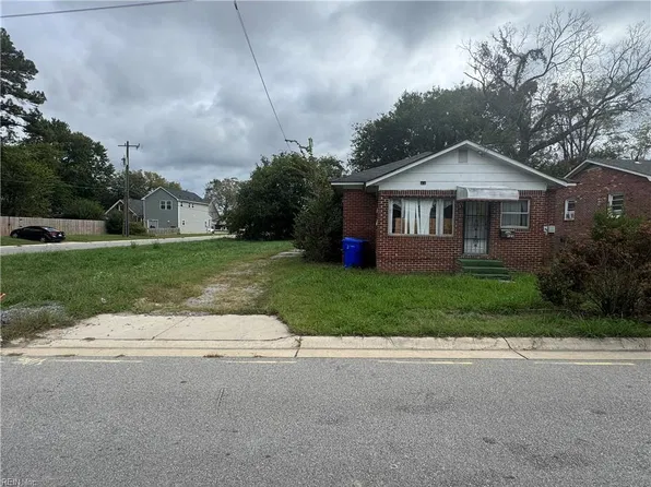 122 N Capital St, Suffolk, VA 23434
