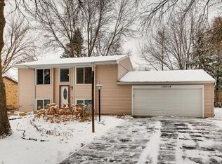 112018 Faber Ln, Chaska, MN 55318
