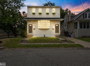 15 W Wayne Ter, Collingswood, NJ 08108