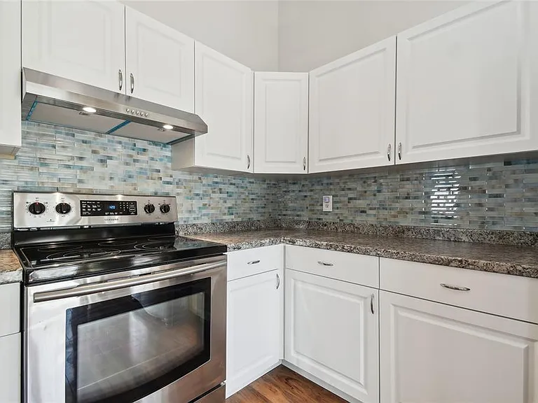 2803 Northcote Dr — Photo 5