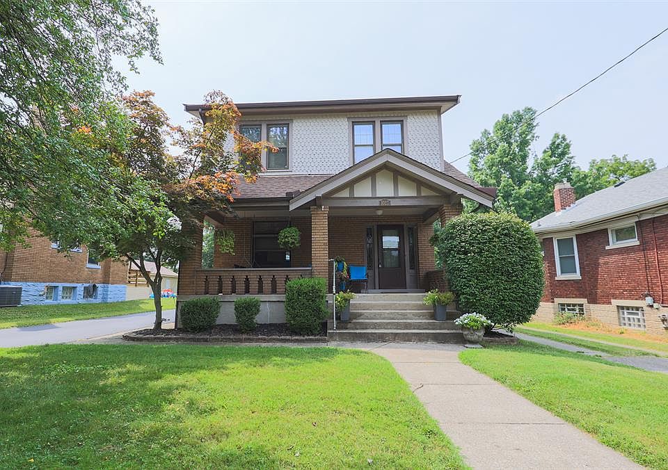 1st image of 1027 Coronado Ave