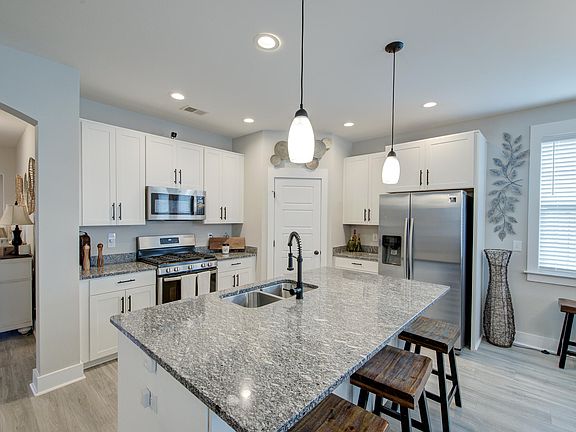 5th image of 306 Citation Way