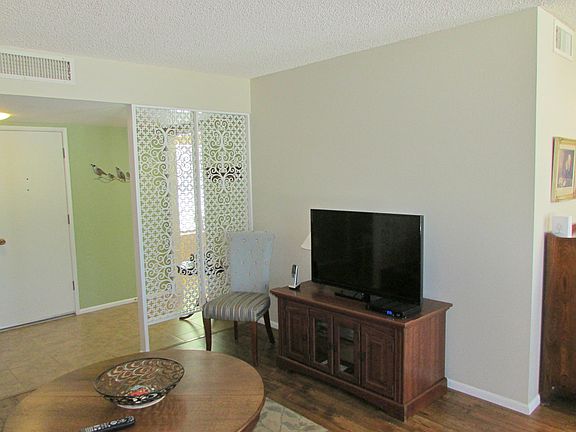 4th image of 11066 W Winchester Dr