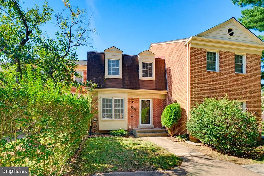 3 bed, 4.0 bath, 1320 sqft, $2,850 — Photo 1