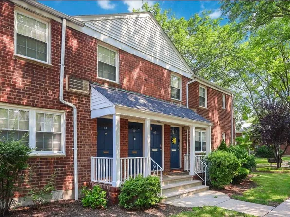 57 Clark Ct #65, Rutherford, NJ 07070