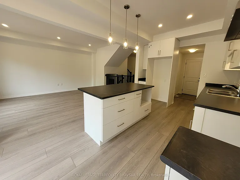 4552 Portage Rd #8 — Photo 11