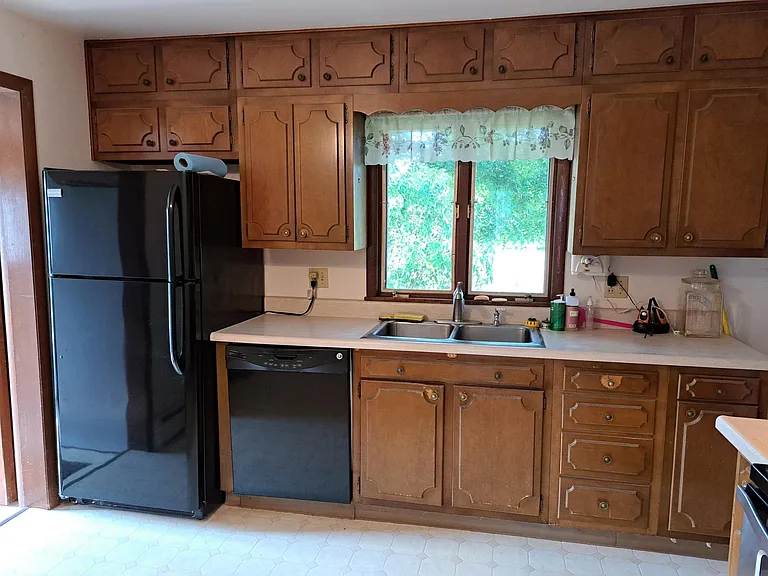 Rapp Dean Rd — Photo 13