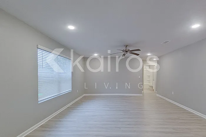 4694 Malay Cir — Photo 10