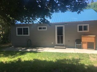 19208 Maple Ave, Weed, CA 96094