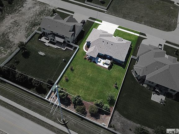 3rd image of 11417 S 114th Ave