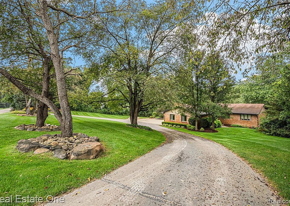 68079 Dequindre Rd, Oakland, MI 48363 MLS 20230074592 Zillow