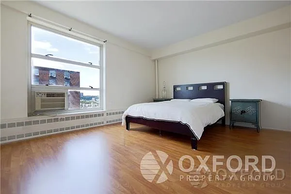 Sold by Oxford Property Group | media 9