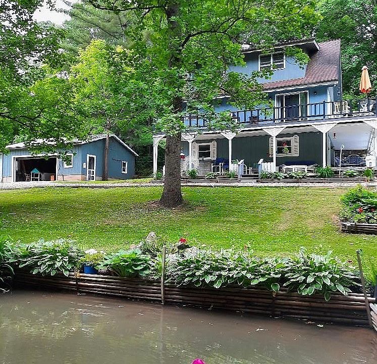 1st image of 684 Scruggs Cir