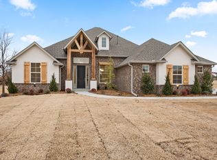 2055 Roveto Ct, Edmond, OK 73034