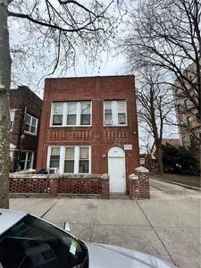 4451 Matilda Avenue, Bronx, NY, 10470
