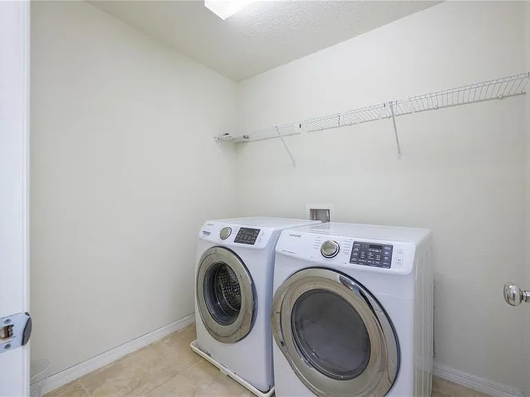 2775 Red Horse Dr — Photo 33