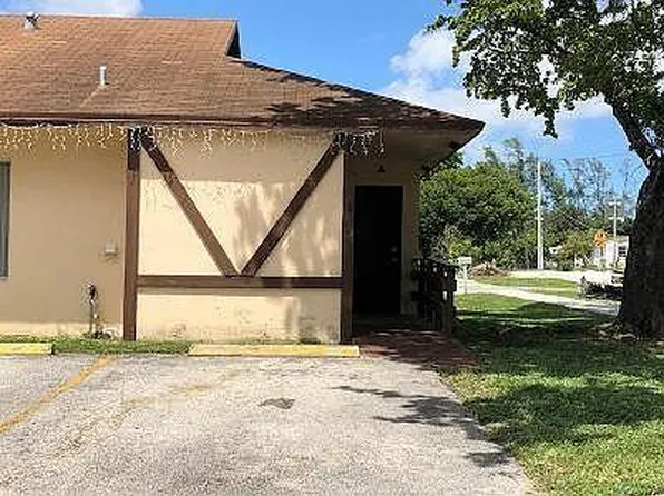 800 SW 9TH Street, Hallandale Beach, FL 33009