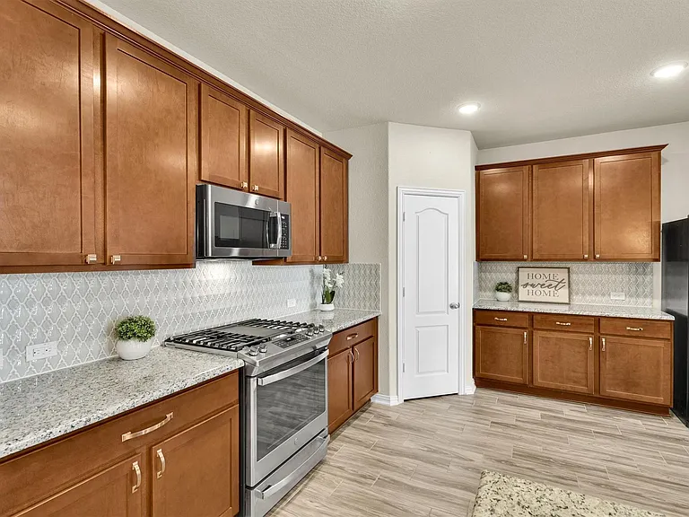 101 Double Mountain Rd — Photo 10