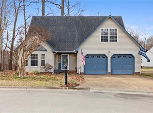 144 View Pointe Dr, Newport News, VA 23603