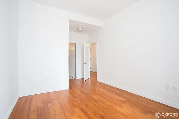 Rented by Oxford Property Group | media 29