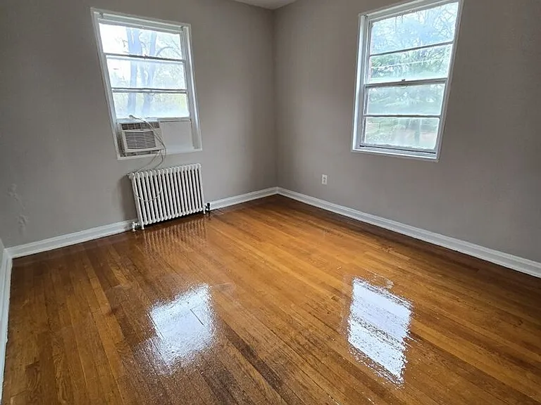 208 Kenilworth Ave NE — Photo 15