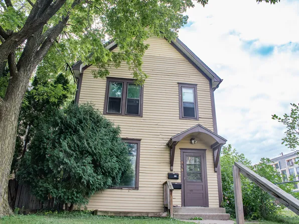 638 Ontario St SE #1, Minneapolis, MN 55414