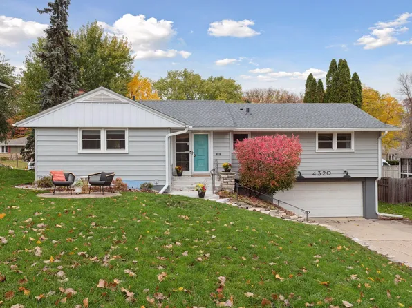 4320 W 58th St, Edina, MN 55424