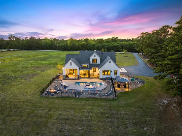 220 Bay Ridge Dr, North Myrtle Beach, SC 29568