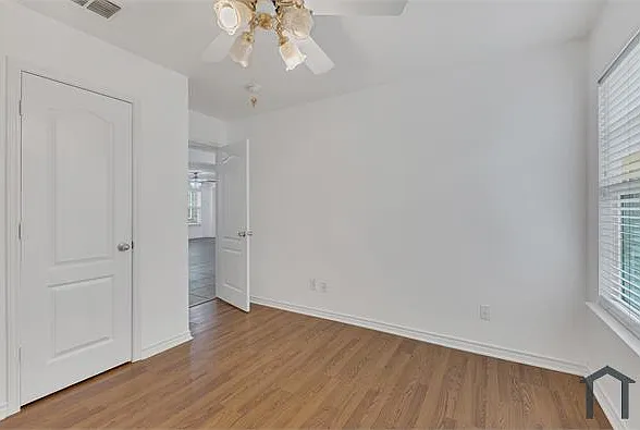 7449 Grass Valley Trl — Photo 17