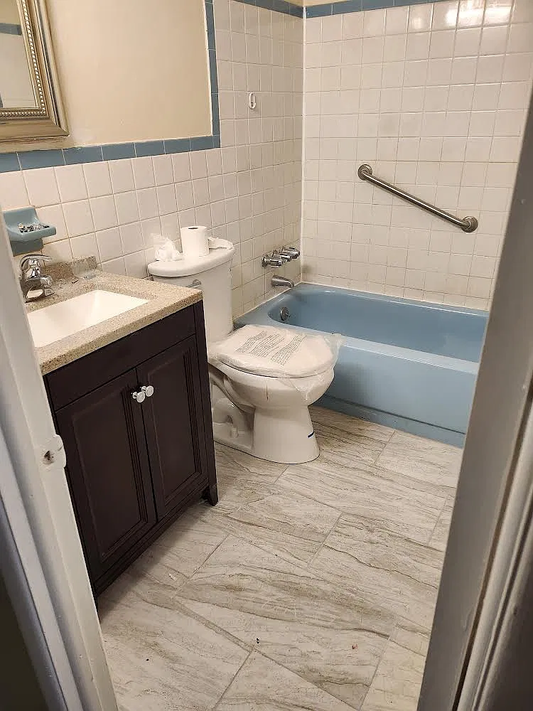 7717 Langdon St — Photo 2