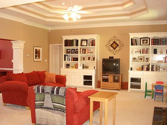 2nd image of 3535 Whittaker Ln