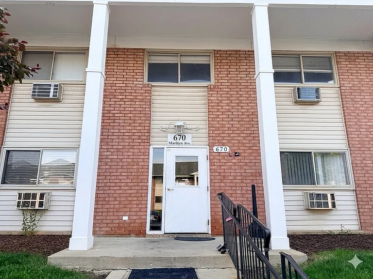 670 Marilyn Ave #203 — Photo 9
