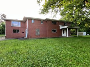 5601 Rodgers St, Pittsburgh, PA 15207