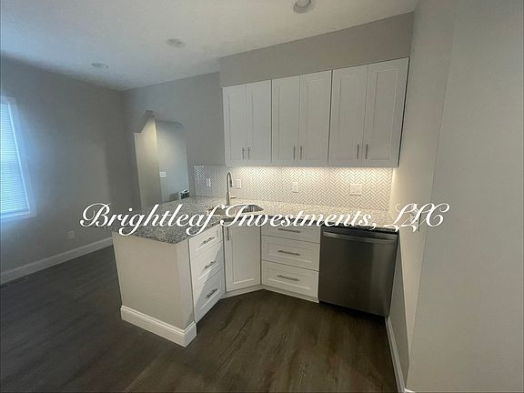 5th image of 1016 Buckeye St