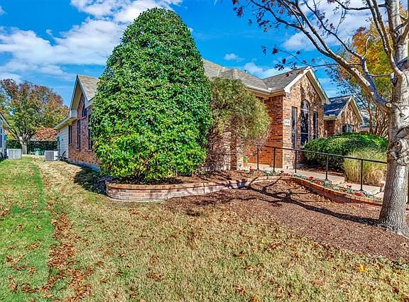 4th image of 5516 Hidden Pine Ln