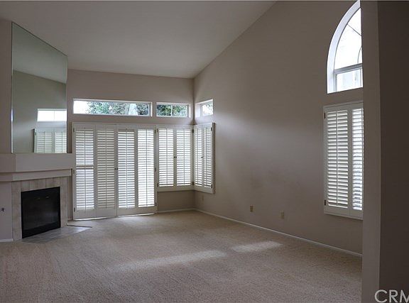 3rd image of 35131 Sunnyside Dr